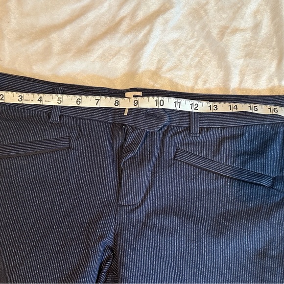 Gap Pinstripe Skinny Ankle Cropped Dress Pants Blue Size 14P - Picture 4 of 5